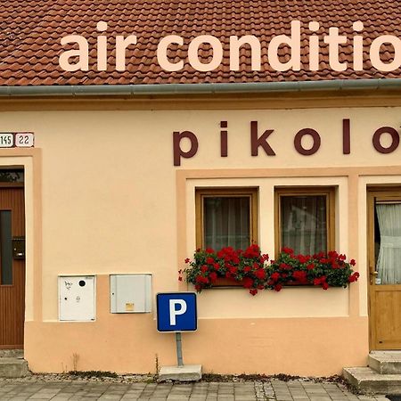 Pikolo - Izby Na Prenajom Hotel Nové Mesto nad Váhom Eksteriør billede