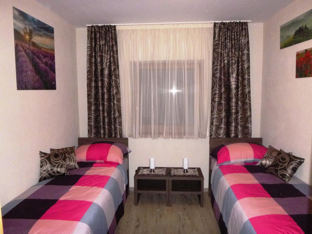 Pikolo - Izby Na Prenajom Hotel Nové Mesto nad Váhom Eksteriør billede
