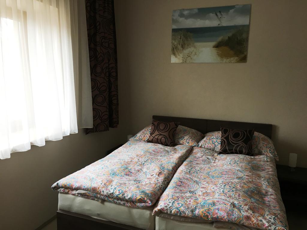 Pikolo - Izby Na Prenajom Hotel Nové Mesto nad Váhom Eksteriør billede